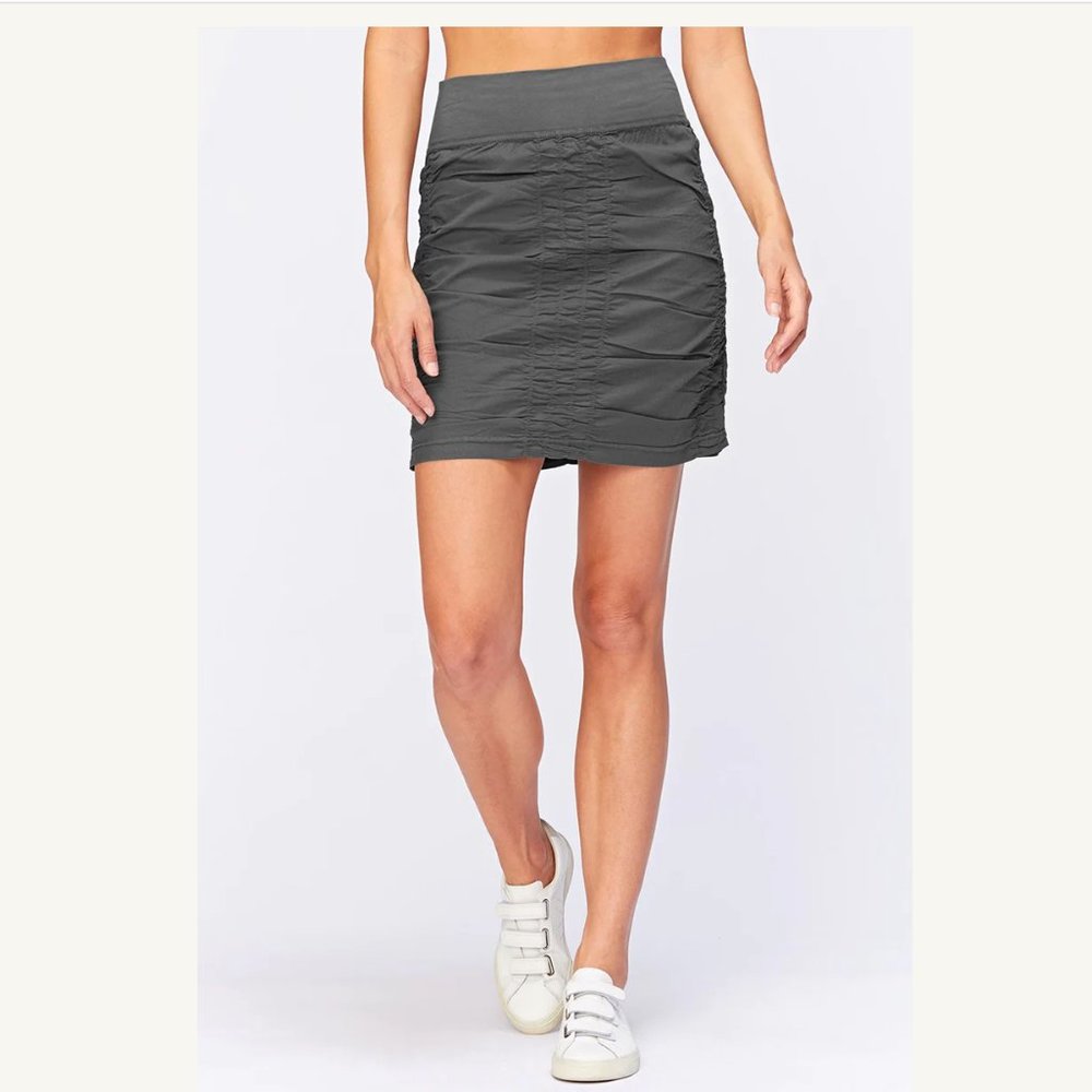 XCVI The Trace Skirt - Gray- Size Medium
